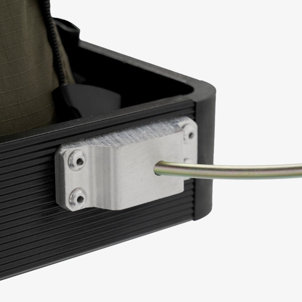 Machined aluminium anchor block on the Carbonlite base rail with the support rod fitted
