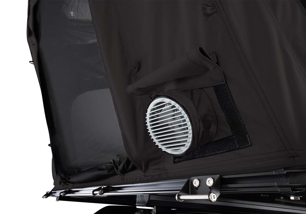 Ventilation vent on the Roofnest Falcon 3 EVO tent body