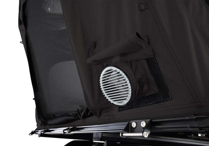 Ventilation vent on the Roofnest Falcon 3 EVO tent body
